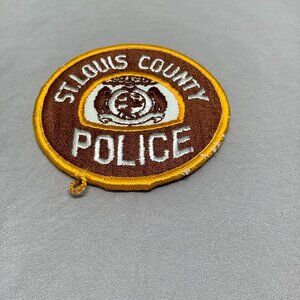 VINTAGE ST LOUIS COUNTY POLICE PATCH - NEW OLD STOCK